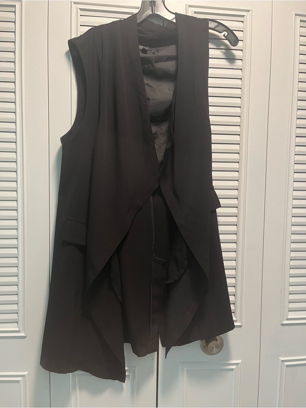Jones New York Black Draped Sleeveless Vest